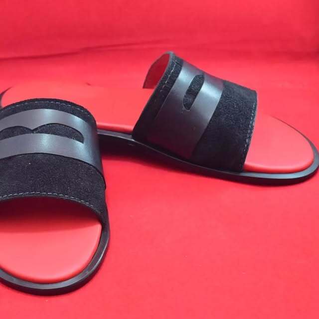 Curation No. 004 Detail View